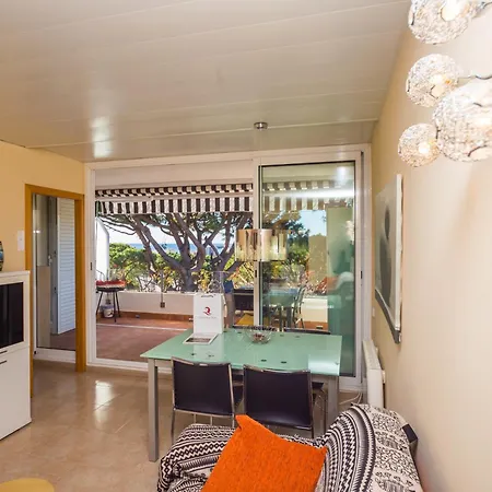 Apartamento Ginjoler 53 *
